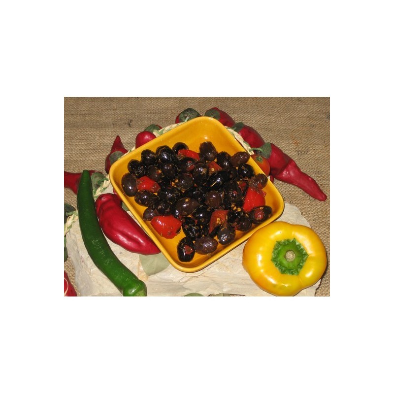 BLACK OLIVES WITH CHILLIS 500 G / 1.1 LBS