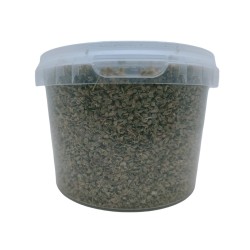 Fragrant oregano for pizzas, tomato sauce and special breads