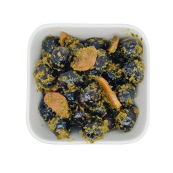 Black olives with pistou from Provence - Maison Soler in Maussane.